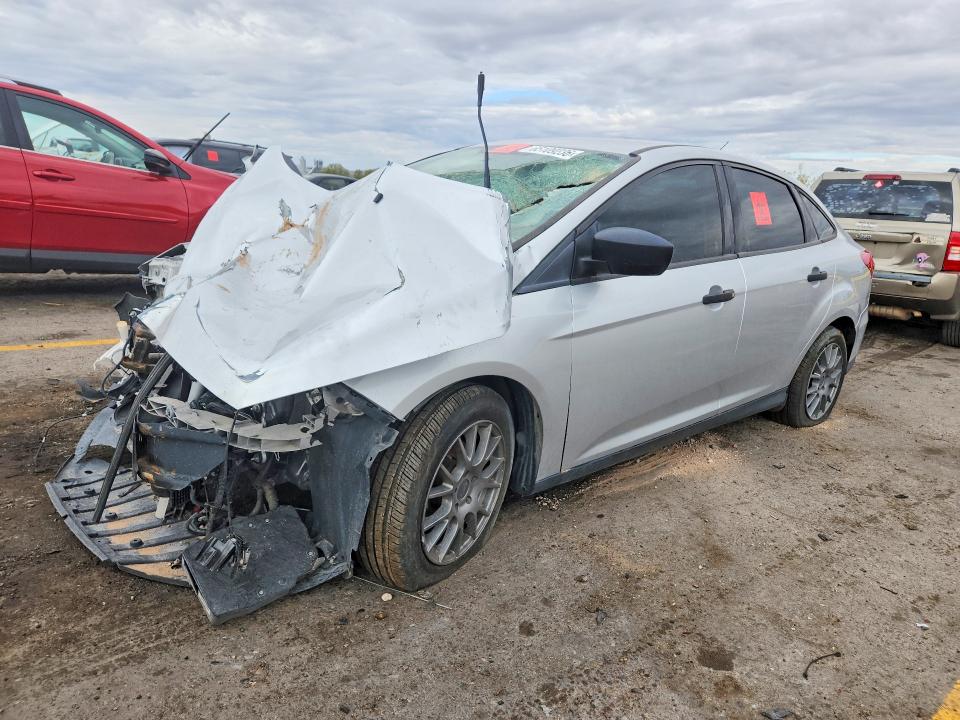 FORD FOCUS 2017 with VIN 1FADP3E22HL343109 - Photo from auction