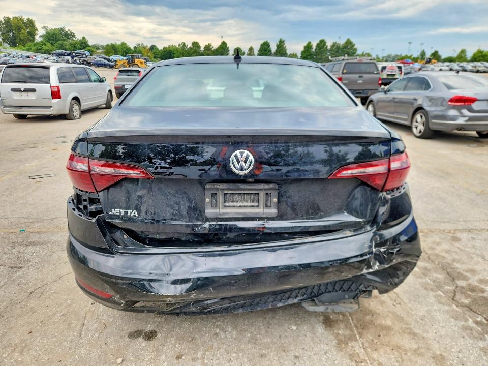 Photo 6 from auction – 2021 VOLKSWAGEN JETTA with VIN 3VWC57BUXMM091589