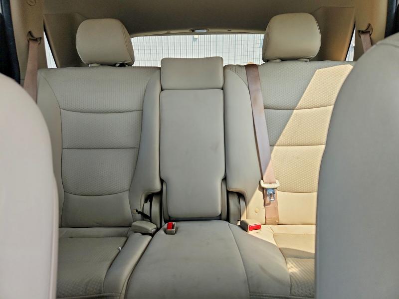 Photo 10 from auction – 2013 KIA SORENTO with VIN 5XYKTCA68DG349282