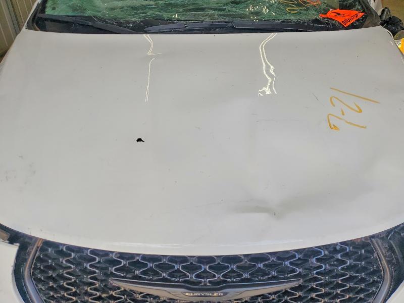 Photo 12 from auction – 2024 CHRYSLER PACIFICA with VIN 2C4RC1S71RR111951