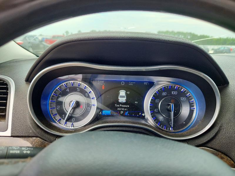 Photo 9 from auction – 2016 CHRYSLER 300C with VIN 2C3CCAEG0GH151706