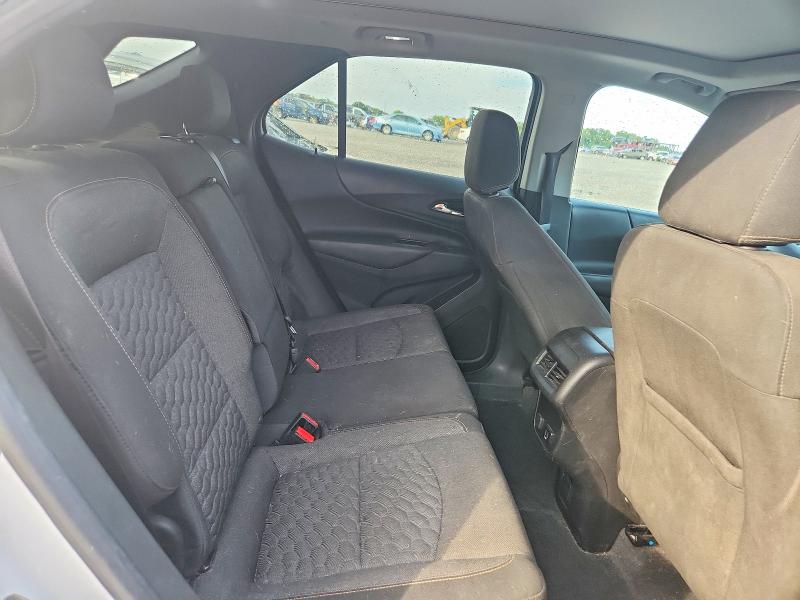 Photo 11 from auction – 2018 CHEVROLET EQUINOX with VIN 3GNAXKEX2JL323155