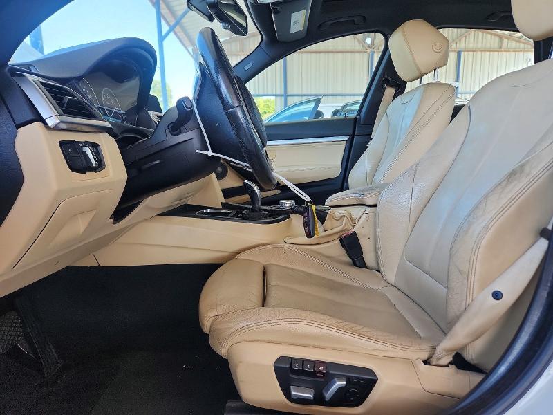 Photo 7 from auction – 2017 BMW 330 with VIN WBA8Z9C52HG453217