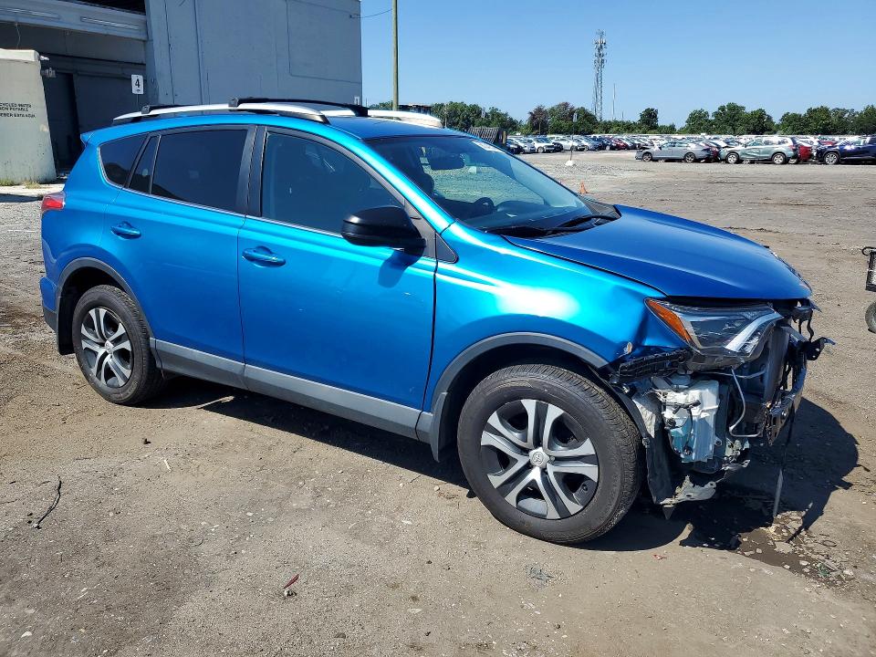 Photo 4 from auction – 2016 TOYOTA RAV4 with VIN 2T3BFREVXGW444072