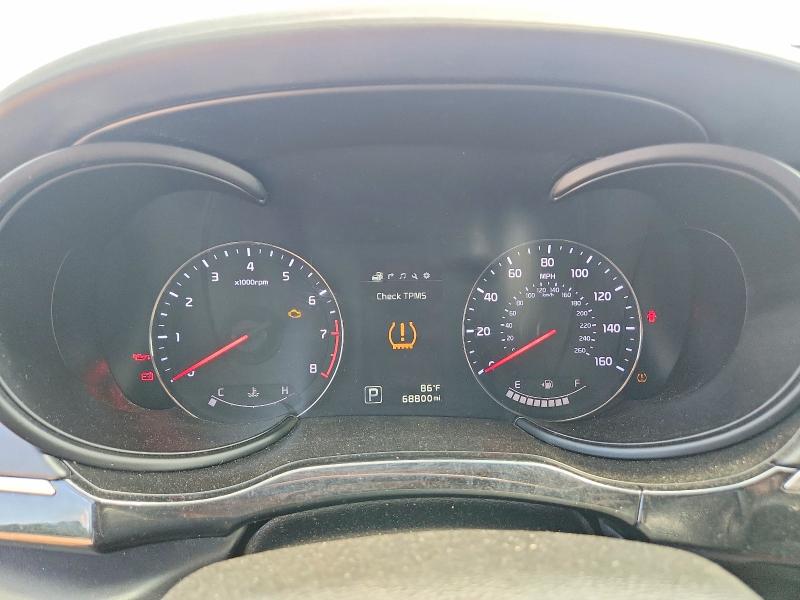 Photo 9 from auction – 2015 KIA K900 with VIN KNALU4D42F6026267