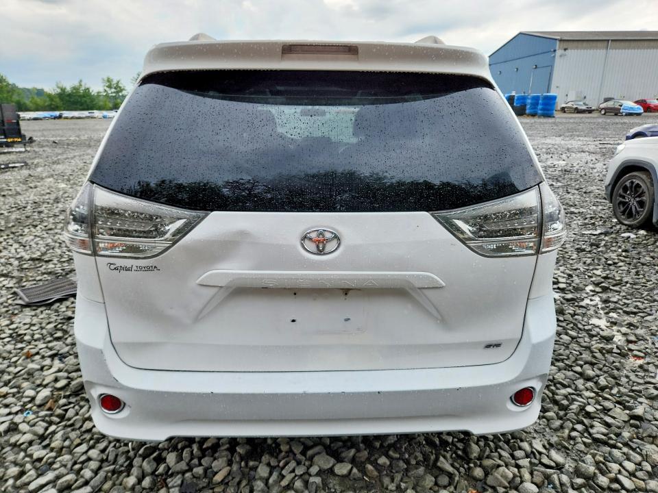 Photo 6 from auction – 2014 TOYOTA SIENNA with VIN 5TDXK3DC7ES405579