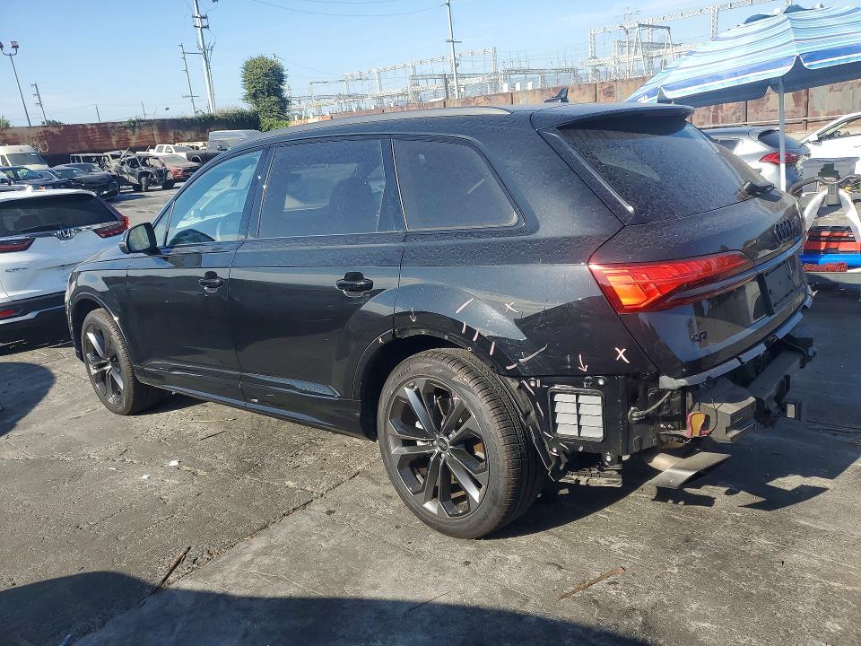 Photo 2 from auction – 2025 AUDI Q7 with VIN WA1LVBF79SD022759
