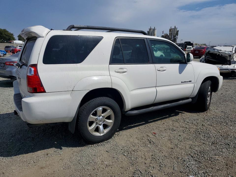 Photo 3 from auction – 2007 TOYOTA 4RUNNER with VIN JTEBU14R970111034