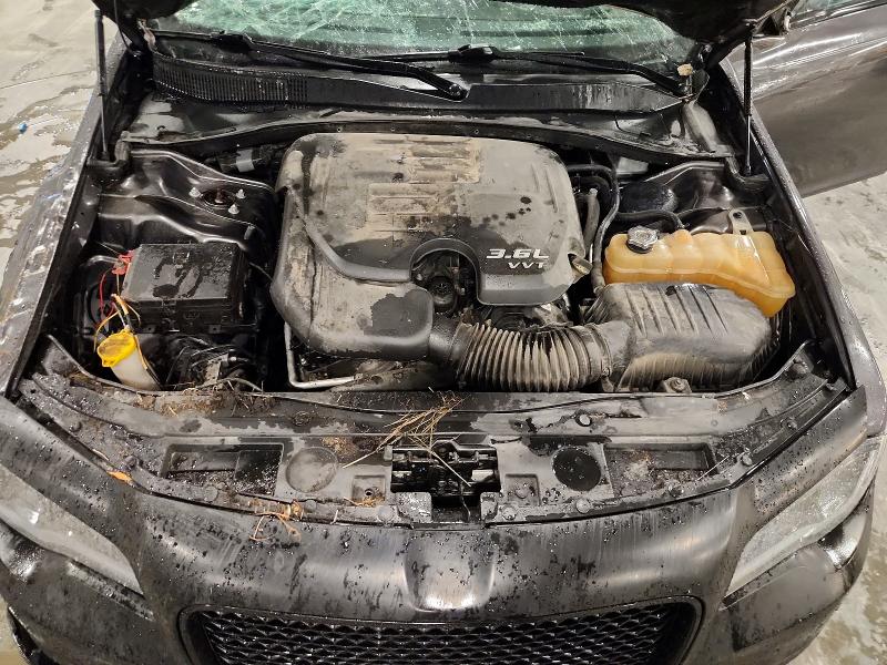 Photo 11 from auction – 2017 CHRYSLER 300 with VIN 2C3CCAGG4HH606944