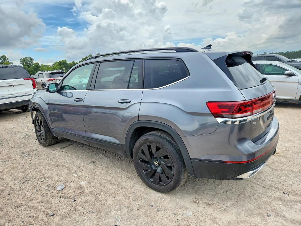 Photo 2 from auction – 2025 VOLKSWAGEN ATLAS with VIN 1V2HR2CA4SC576571