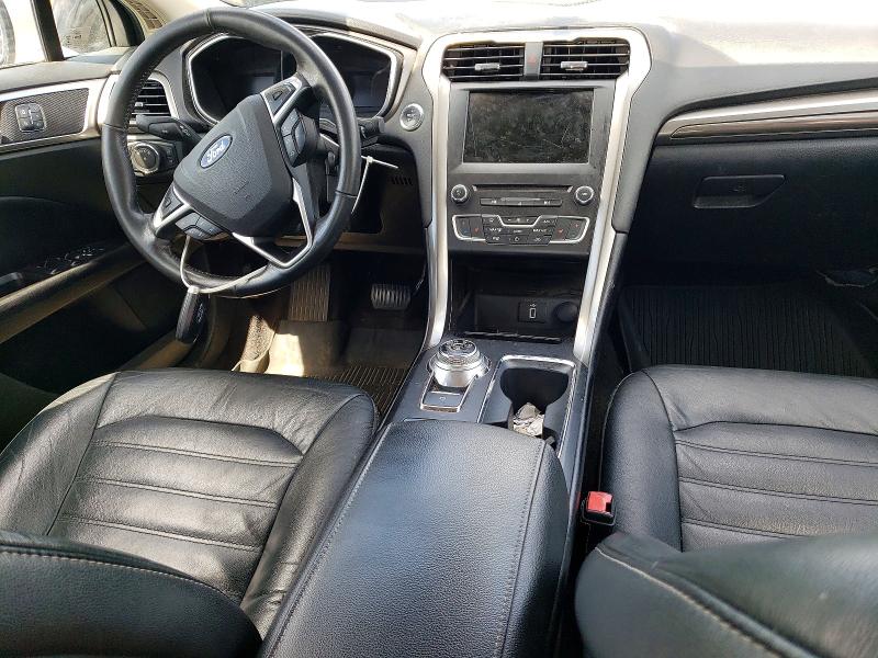 Photo 8 from auction – 2017 FORD FUSION with VIN 3FA6P0HD9HR165768
