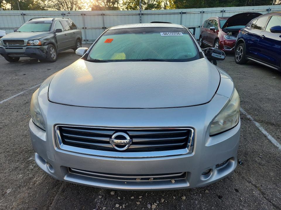 Photo 5 from auction – 2012 NISSAN MAXIMA with VIN 1N4AA5AP4CC861345