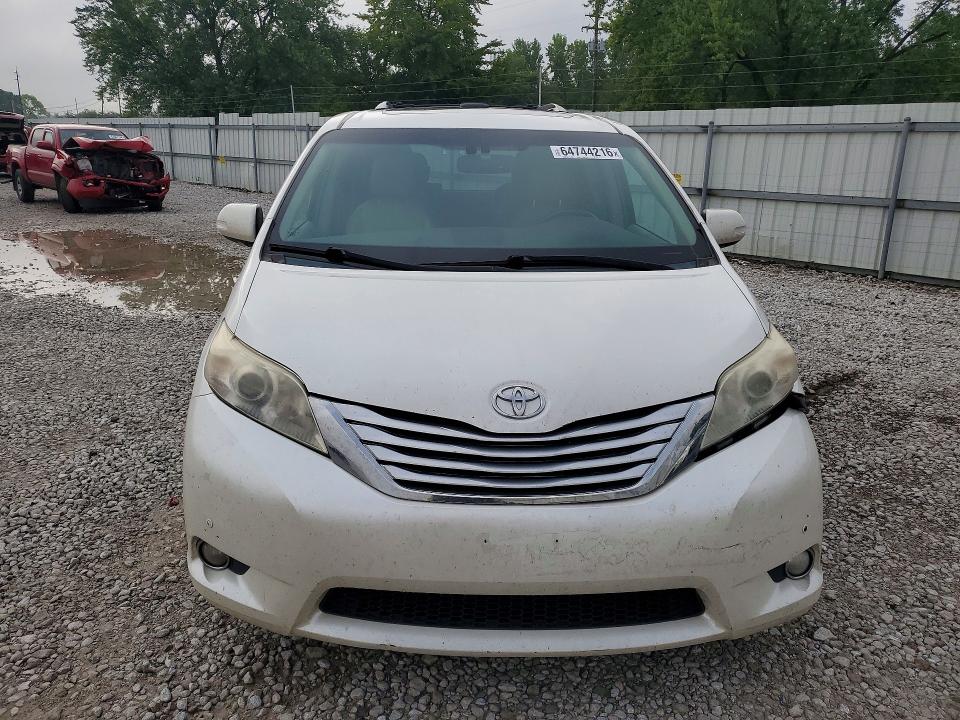 Photo 5 from auction – 2013 TOYOTA SIENNA with VIN 5TDDK3DC7DS060457