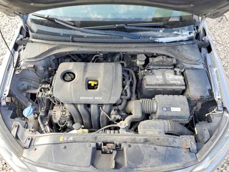 Photo 11 from auction – 2017 HYUNDAI ELANTRA with VIN 5NPD84LF2HH169775