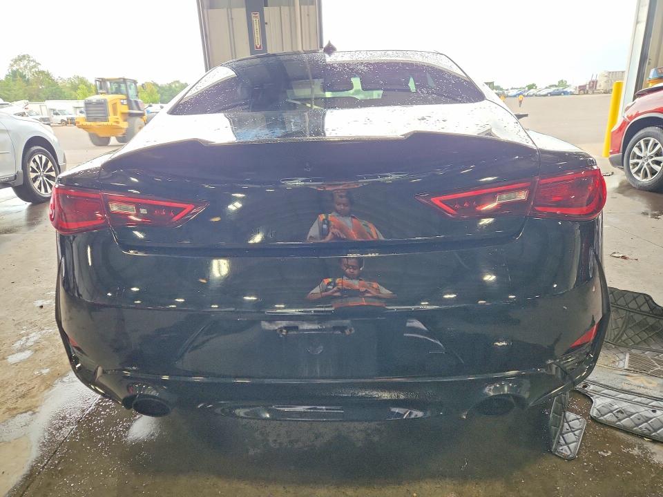 Снимка 6 от търг – 2017 INFINITI Q60 с VIN JN1EV7EL6HM553763