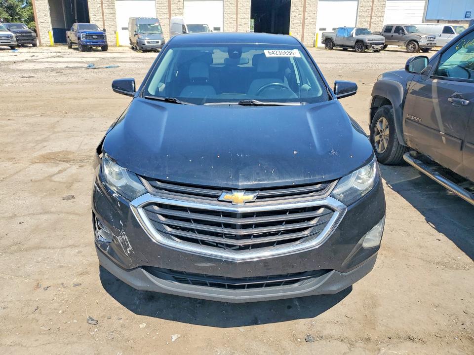 Photo 5 from auction – 2019 CHEVROLET EQUINOX with VIN 2GNAXTEV0K6178756