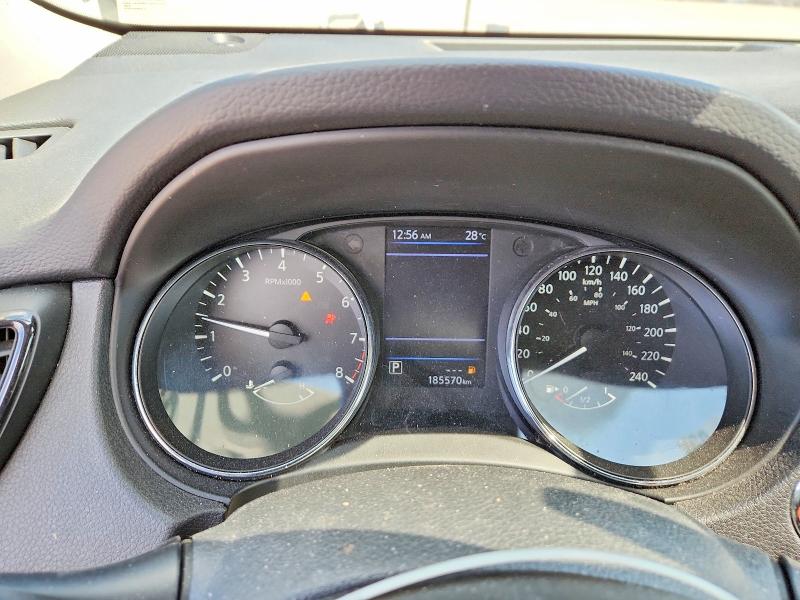 Photo 9 from auction – 2018 NISSAN ROGUE with VIN 5N1AT2MT8JC812704