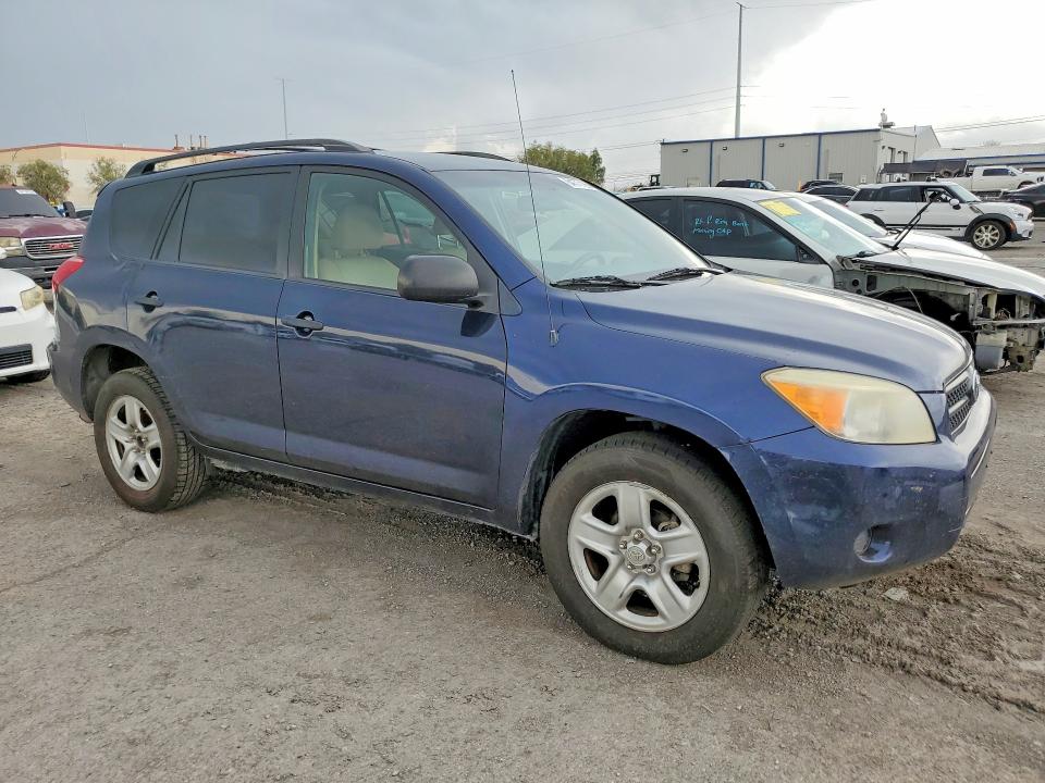 Photo 4 from auction – 2007 TOYOTA RAV4 with VIN JTMZD33V175039214