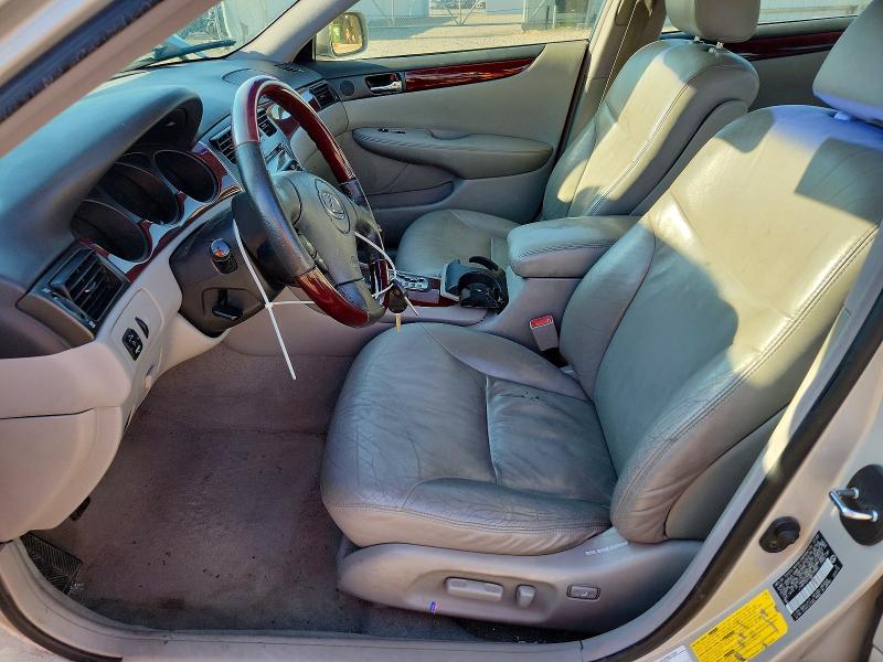 Foto 7 de la subasta – 2003 LEXUS ES con VIN JTHBF30G136019582
