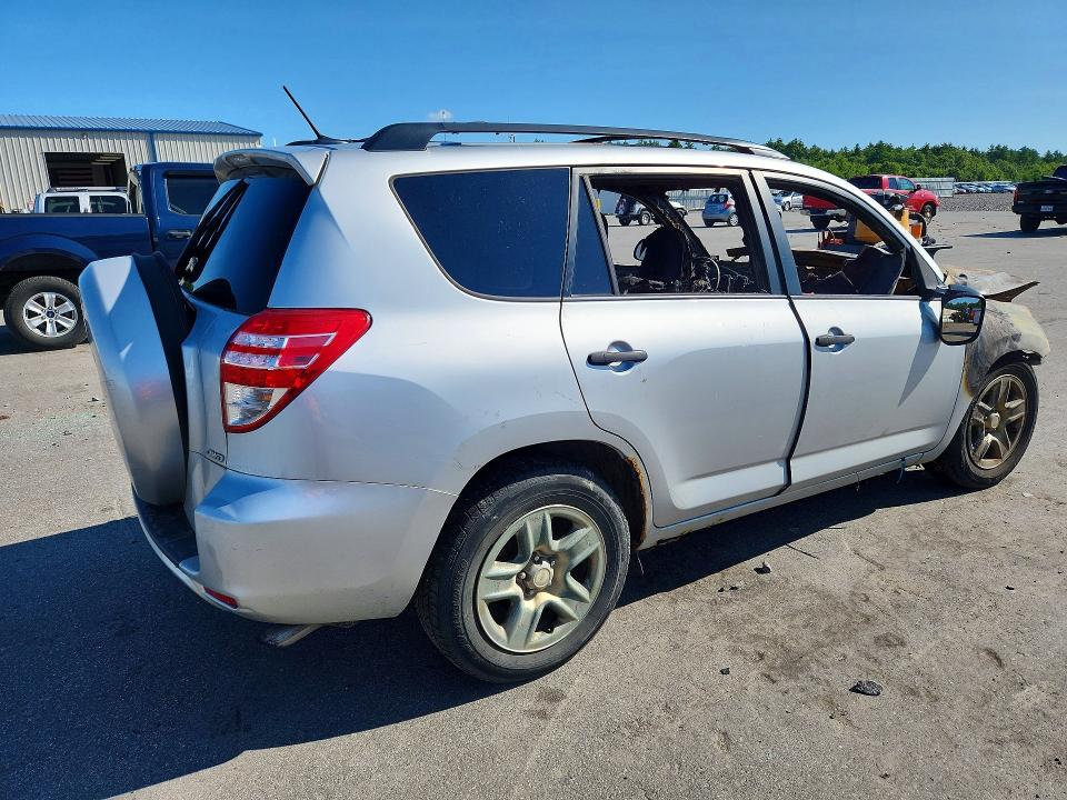 Photo 3 from auction – 2011 TOYOTA RAV4 with VIN 2T3BF4DV1BW146880