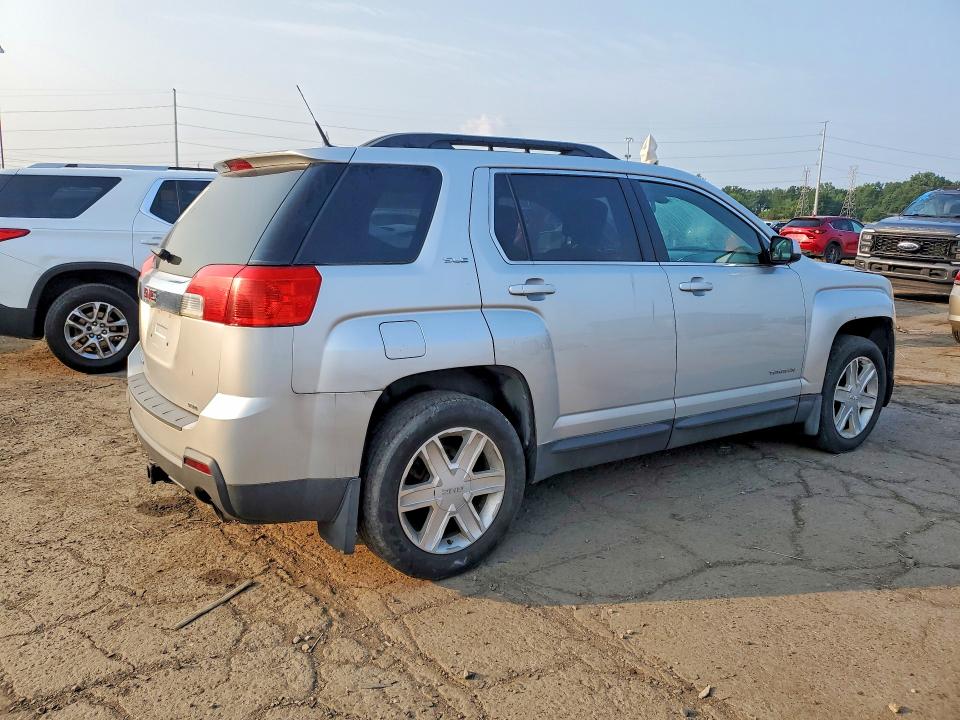 Photo 3 from auction – 2011 GMC TERRAIN with VIN 2CTFLSE50B6475759