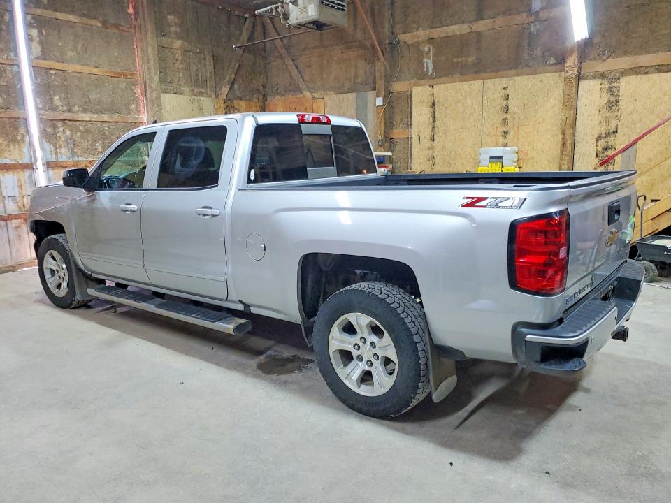Photo 2 from auction – 2018 CHEVROLET SILVERADO with VIN 3GCUKREC2JG523942