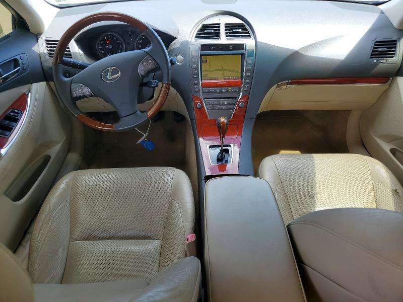 Zdjęcie 8 z aukcji – 2011 LEXUS ES z VIN JTHBK1EG6B2456430