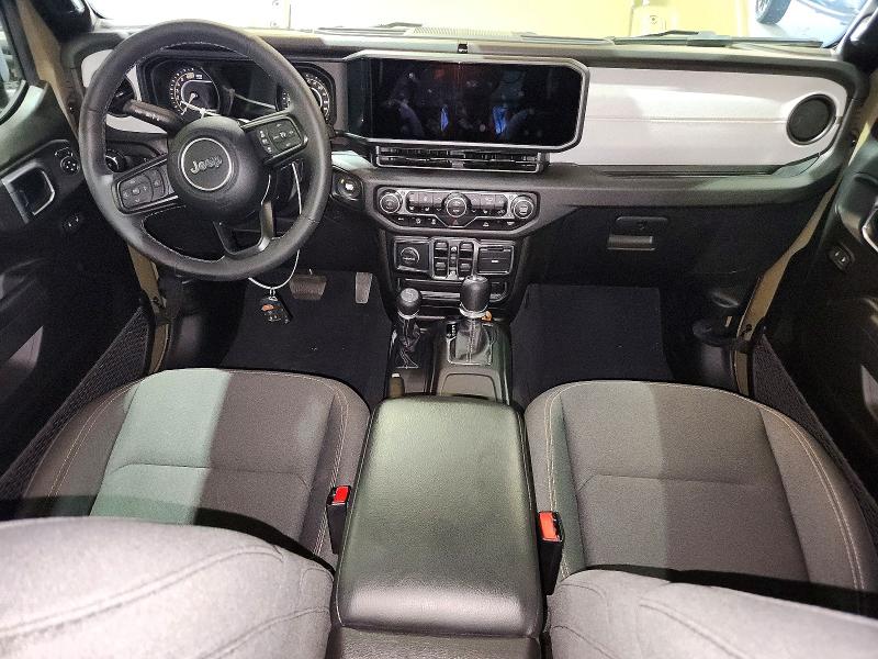 Фото 8 с аукциона – 2025 JEEP WRANGLER с VIN 1C4PJXDN0SW552088