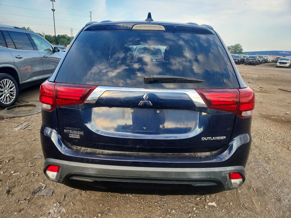 Photo 6 from auction – 2019 MITSUBISHI OUTLANDER with VIN JA4AD3A38KZ032514