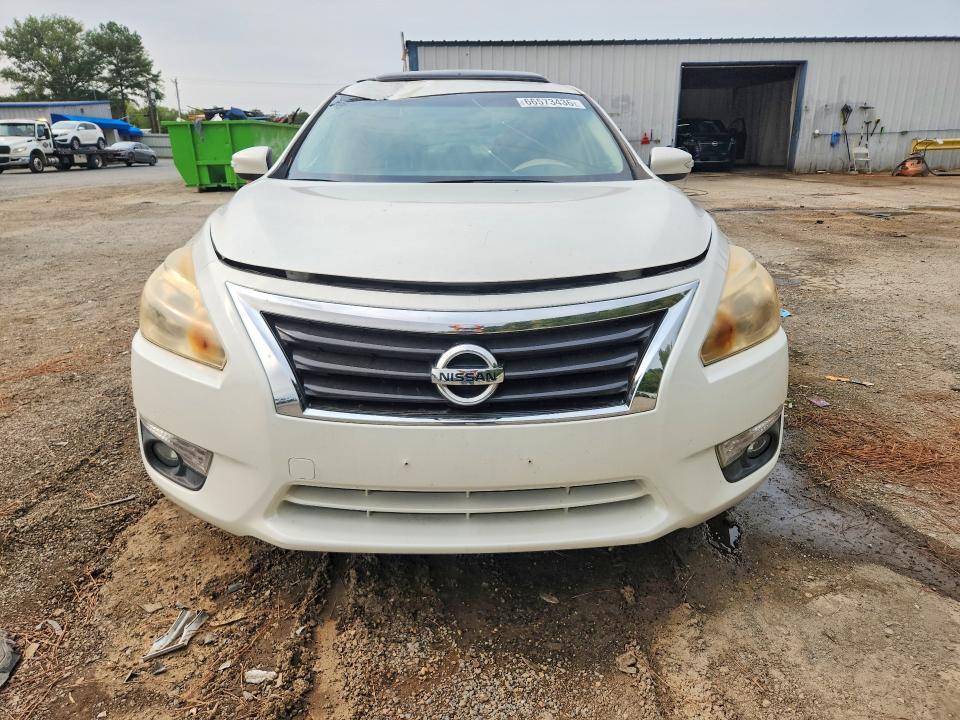 Photo 5 from auction – 2014 NISSAN ALTIMA with VIN 1N4AL3AP4EN240807