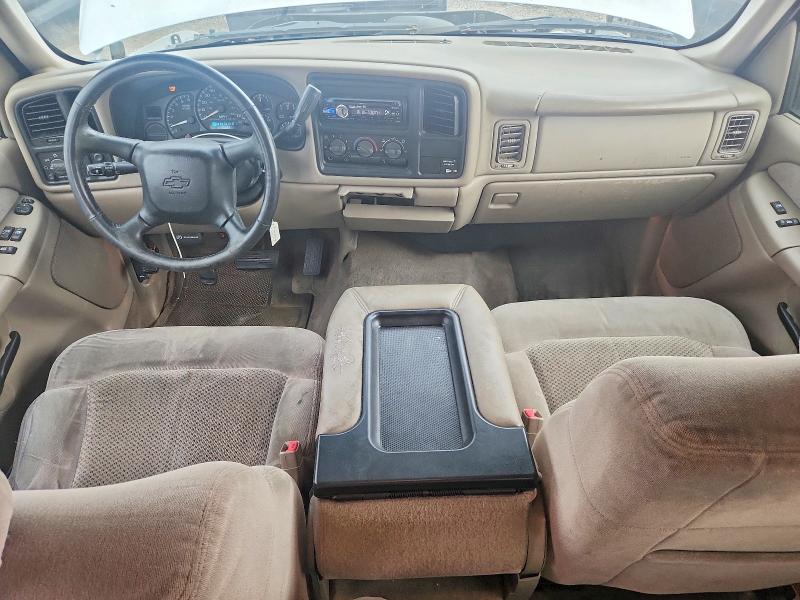 Photo 8 from auction – 2002 CHEVROLET SILVERADO with VIN 2GCEC19V521392546