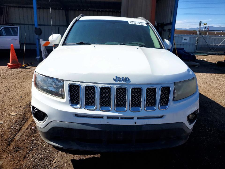 Photo 5 from auction – 2017 JEEP COMPASS with VIN 1C4NJDEB6HD191612