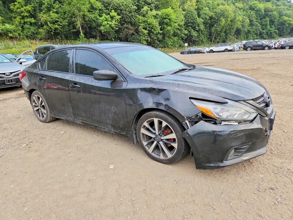 Photo 4 from auction – 2016 NISSAN ALTIMA with VIN 1N4AL3AP1GC212154