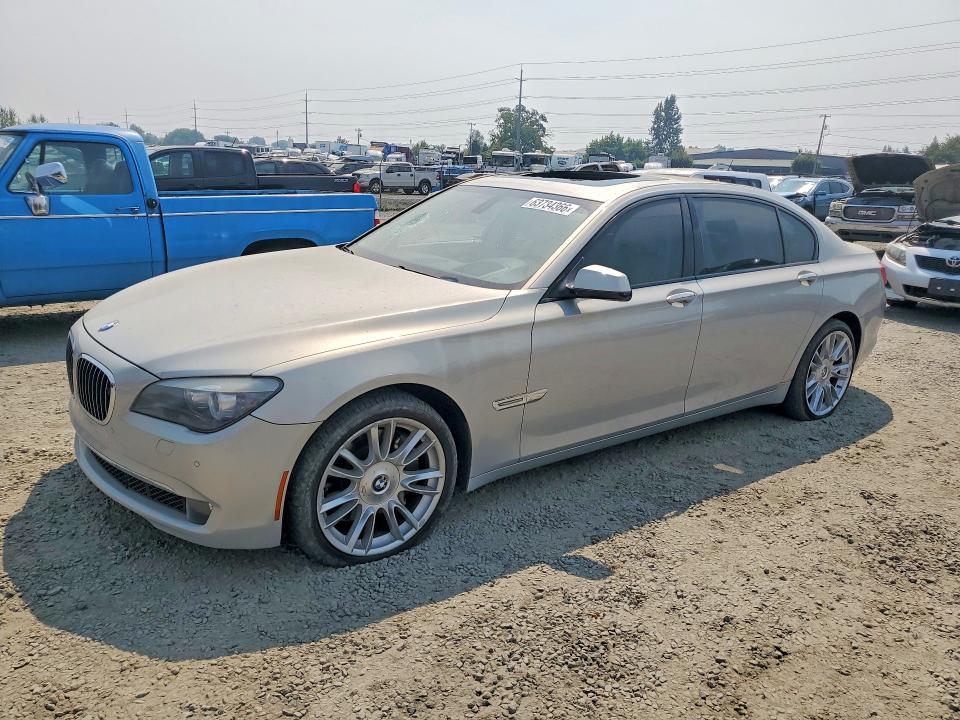 BMW 750 2012 with VIN WBAKB8C57CC964118 - Photo from auction