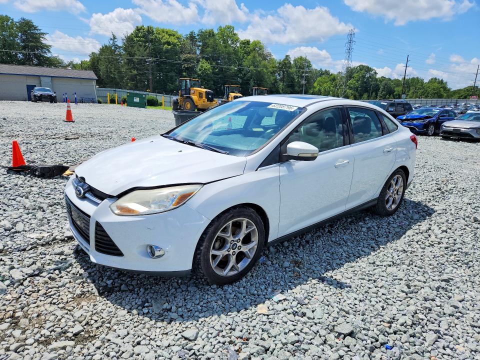 FORD FOCUS 2012 with VIN 1FAHP3H20CL360805 - Photo from auction