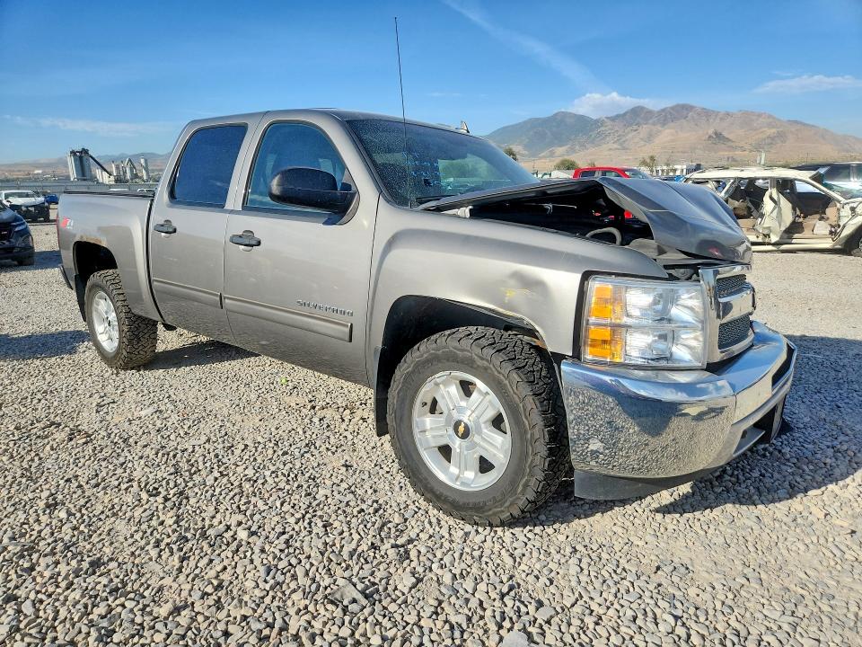 Photo 4 from auction – 2013 CHEVROLET SILVERADO with VIN 3GCPKSE72DG150235
