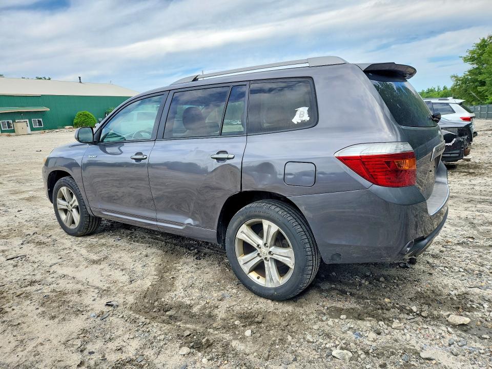 Photo 2 from auction – 2010 TOYOTA HIGHLANDER with VIN 5TDEK3EH1AS006873