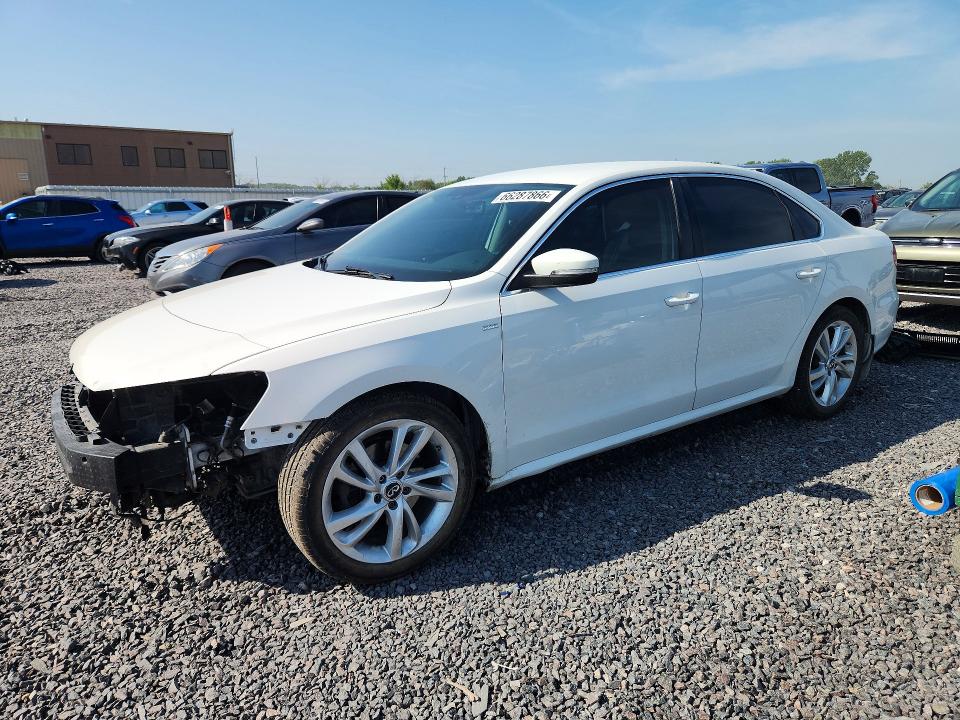 VOLKSWAGEN PASSAT 2014 with VIN 1VWBP7A37EC004331 - Photo from auction