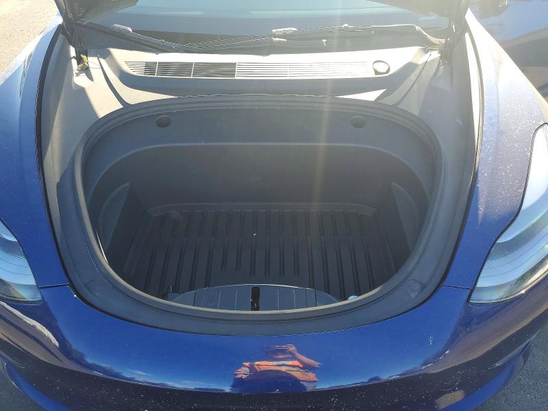 Foto 11 de la subasta – 2022 TESLA MODEL 3 con VIN 5YJ3E1EA8NF372300