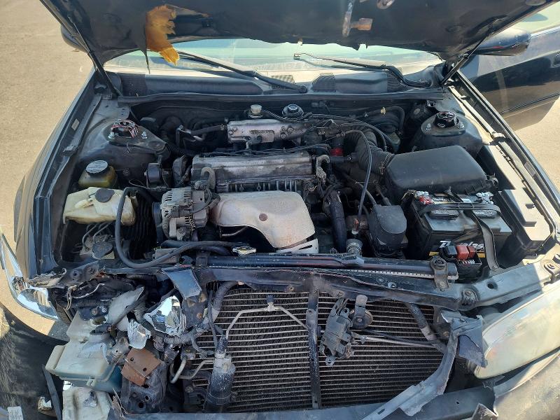 Photo 11 from auction – 2001 TOYOTA CAMRY with VIN 4T1BG22K51U079203