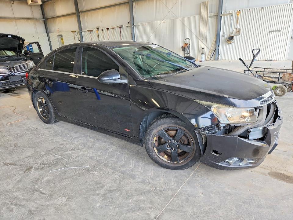 Photo 4 from auction – 2013 CHEVROLET CRUZE with VIN 1G1PC5SB5D7264256