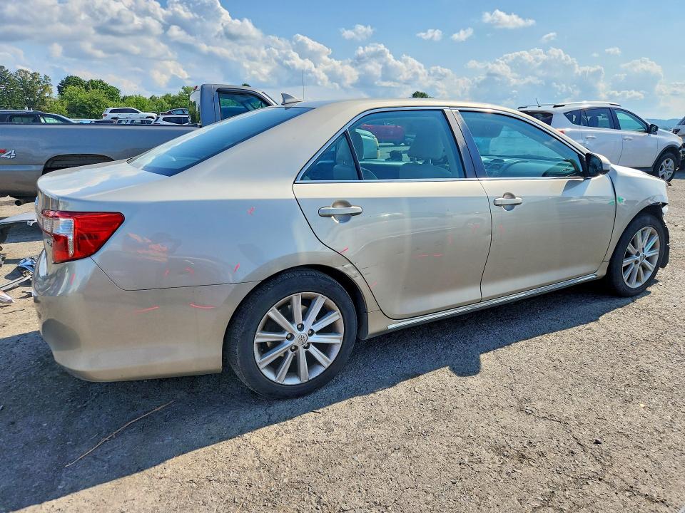 Photo 3 from auction – 2014 TOYOTA CAMRY with VIN 4T1BK1FK8EU538667