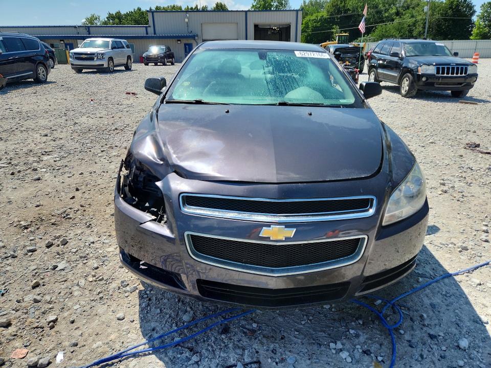 Photo 5 from auction – 2011 CHEVROLET MALIBU with VIN 1G1ZB5E19BF213506