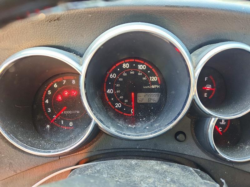 Photo 9 from auction – 2006 TOYOTA MATRIX with VIN 2T1KR32E76C619637