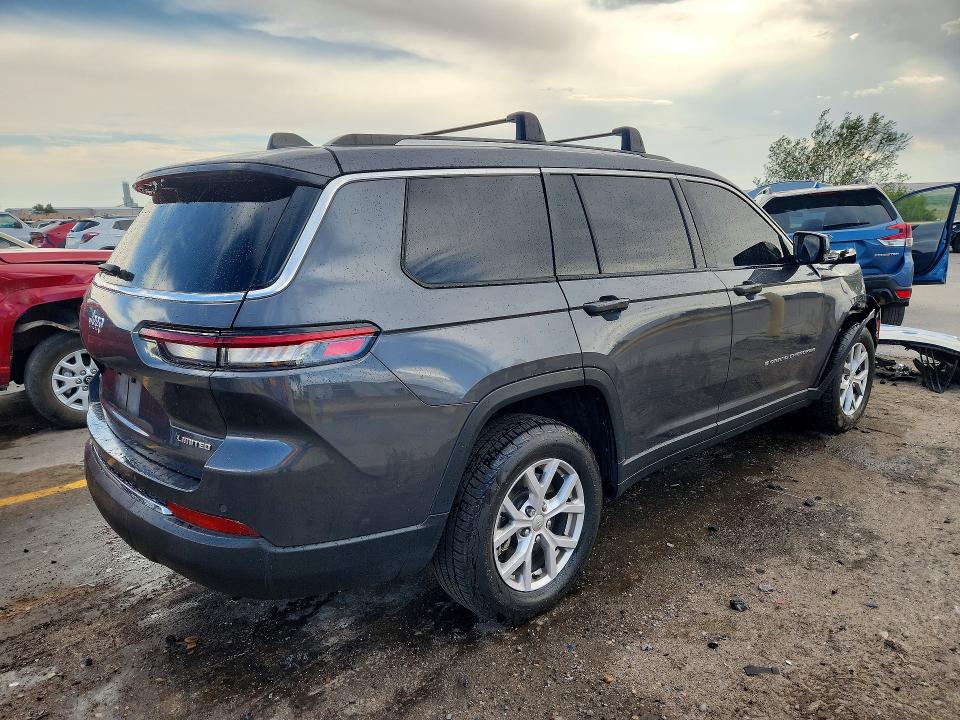 Снимка 3 от търг – 2022 JEEP GRAND CHEROKEE с VIN 1C4RJJBG3N8618622