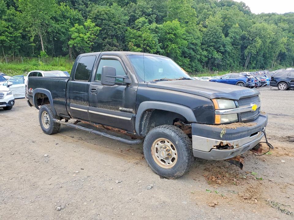 Photo 4 from auction – 2004 CHEVROLET SILVERADO with VIN 1GCHK29UX4E278816
