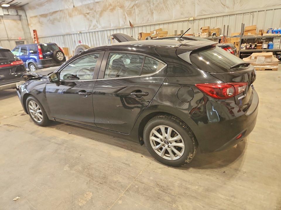 Photo 2 from auction – 2016 MAZDA 3 with VIN JM1BM1K71G1323166