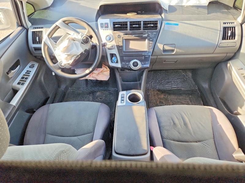 Photo 8 from auction – 2012 TOYOTA PRIUS V with VIN JTDZN3EU8C3045051
