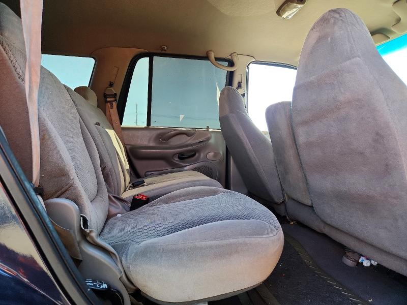 Photo 11 from auction – 2000 FORD EXPEDITION with VIN 1FMRU1567YLB14873