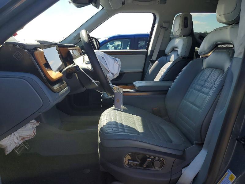 Photo 7 from auction – 2025 RIVIAN R1S with VIN 7PDSGCBPXSN062987